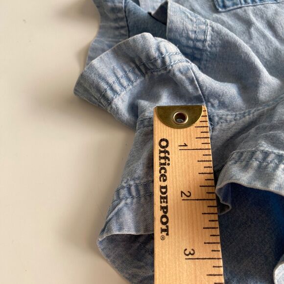 Tommy Hilfiger Denim Shorts Size 26 Front Seam Pockets Jean Blue Chambray Soft - Picture 5 of 8
